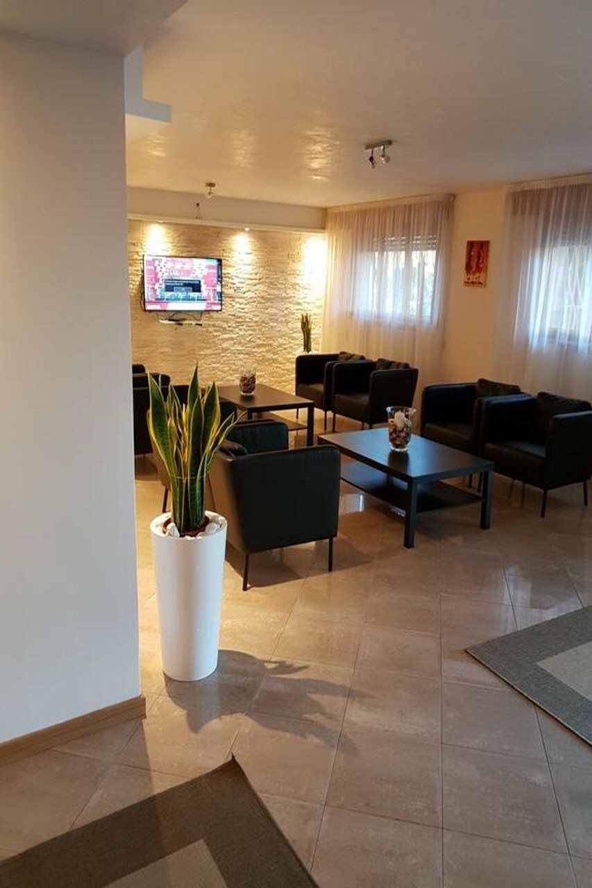 לידו די ג'סולו Hotel Rado מראה חיצוני תמונה